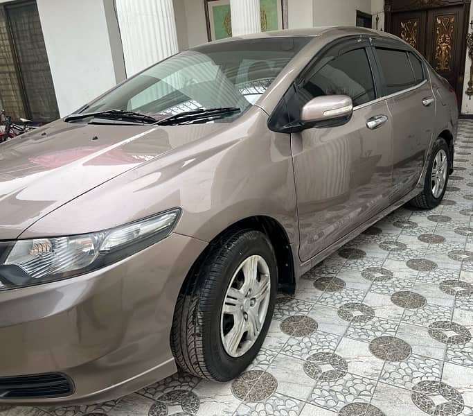 Honda City  genuine condition, betterthen vitz,cultus,swift,toyota 6