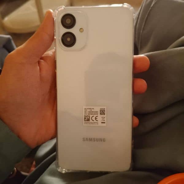 Samsung galaxy a06 new condition 4