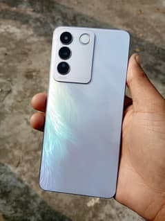 Vivo V27e