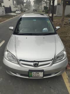 Honda Civic Oriel 2004