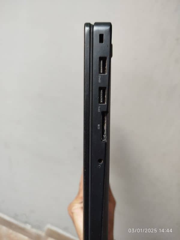 Dell Latitude 5570 i5 6th gen 3