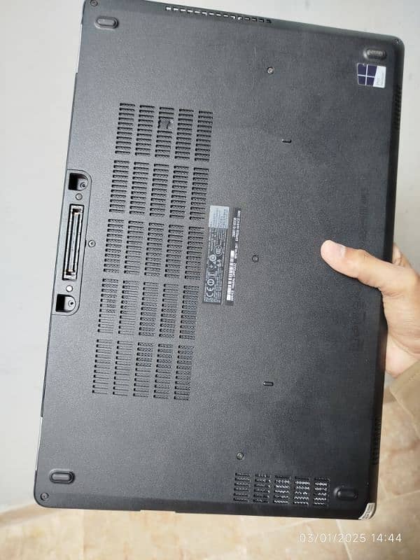 Dell Latitude 5570 i5 6th gen 4