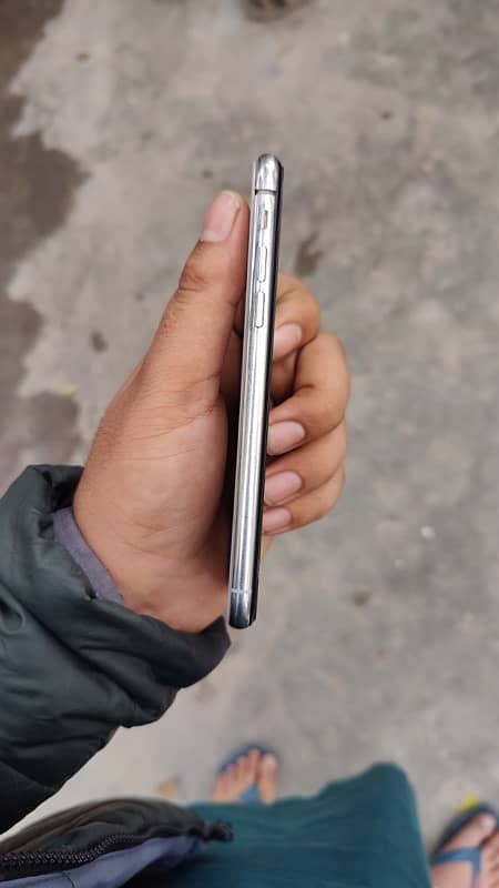 IPhone X 256 GB Factory Unlock 3