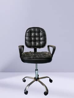 computer chair / office chair / revolving chair