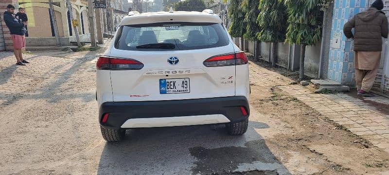 Toyota Cross X Hybrid 1