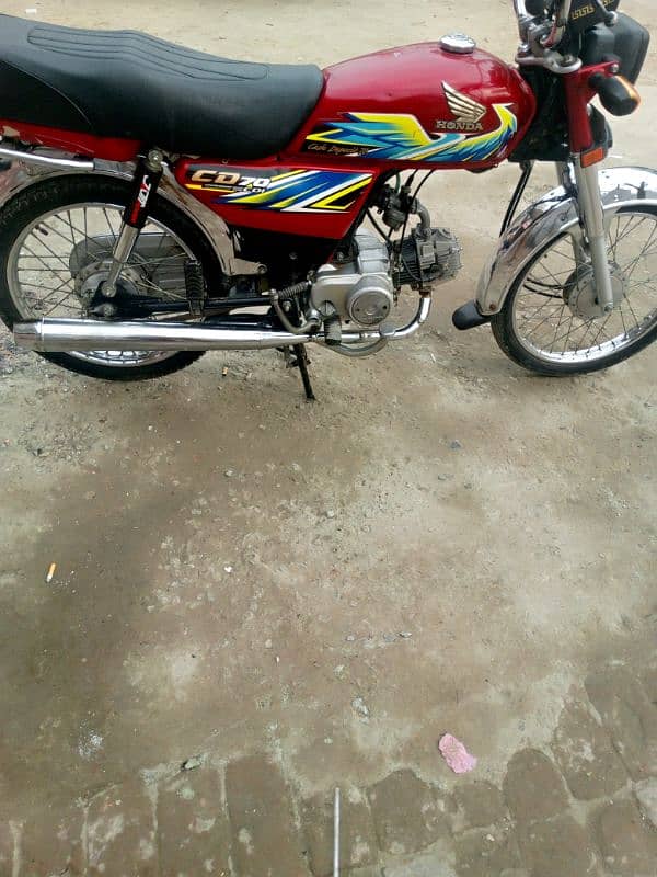 Honda CD 70 6