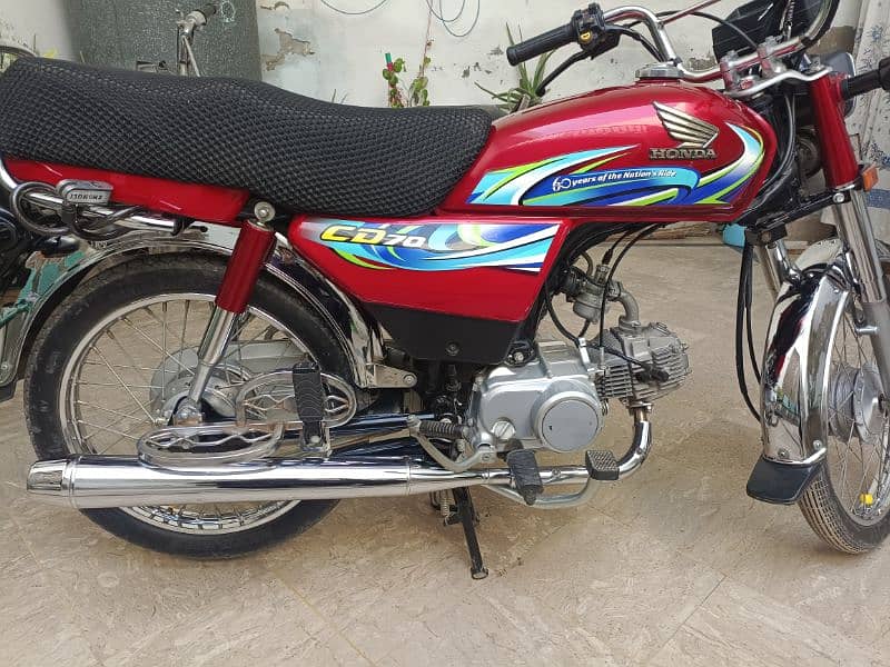 Honda CD 70 6