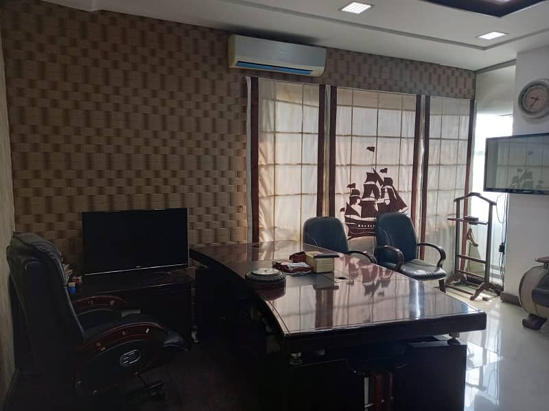 Near 26 Street Ideal Baker Full Furnished Office For Rent 24 & 7 Time 5