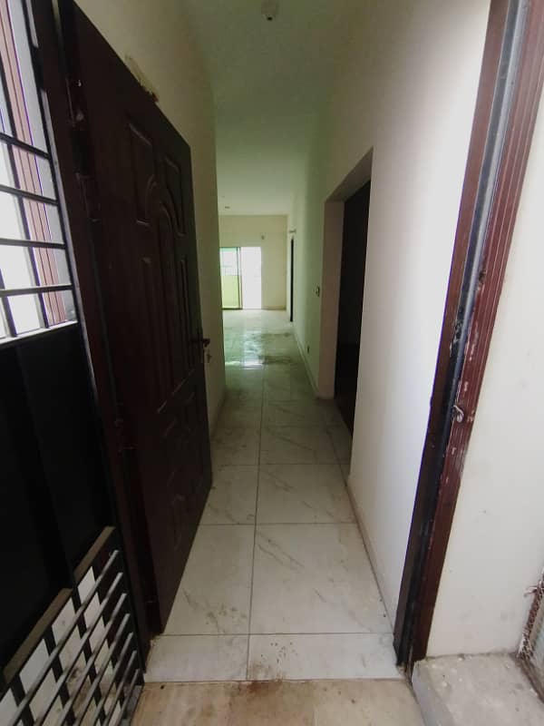 Flat Of 1600 Square Feet For rent In Shaz Residency 6