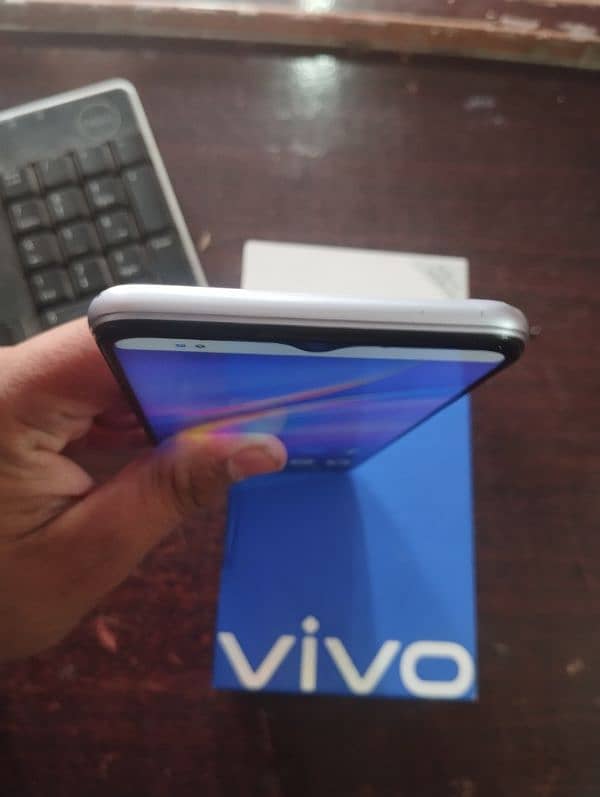 vivo y20 4gb 64 gb total original all ok no open no repairs 6