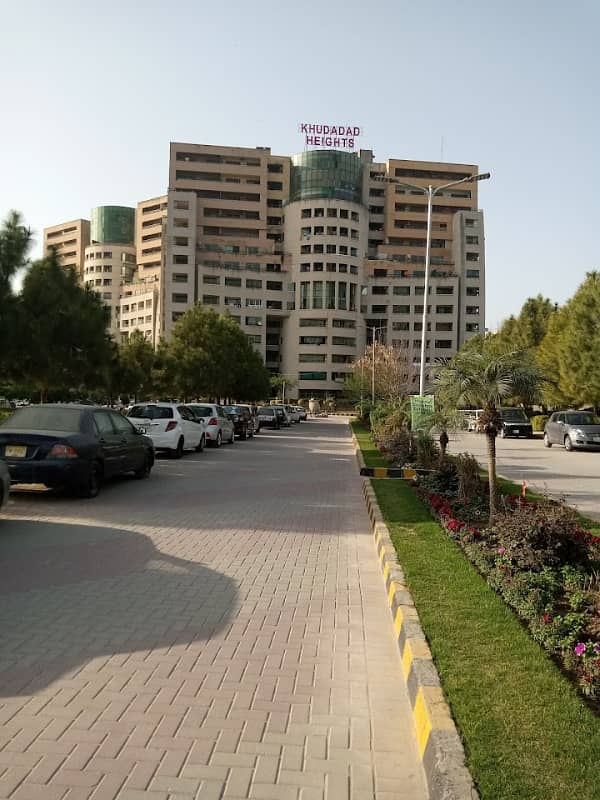 13th floor for sale in khudadad heights 1