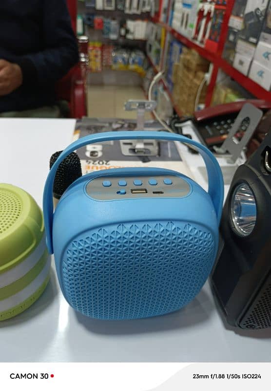 Bluetooth speaker with double 2mic 1