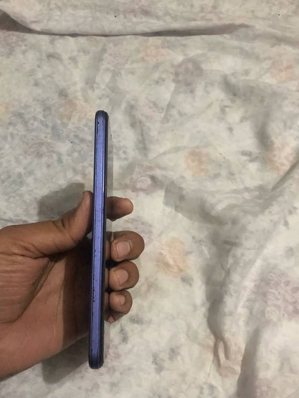 Vivo y21 4/64 Official PTA 2