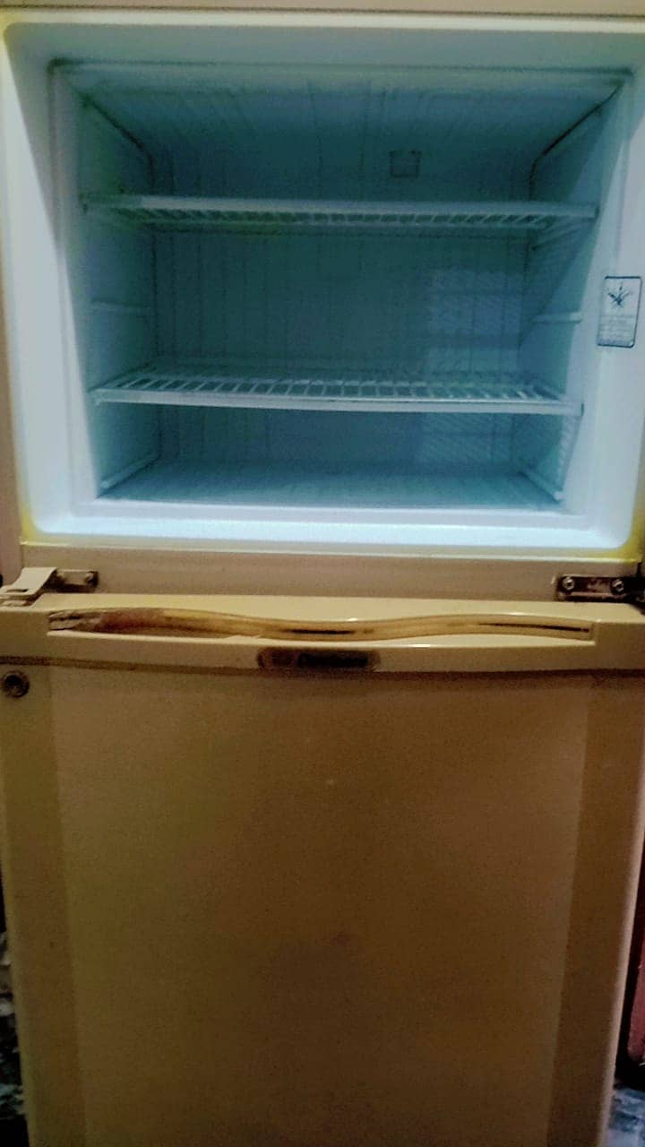 Dawlance refrigerator for sale 4