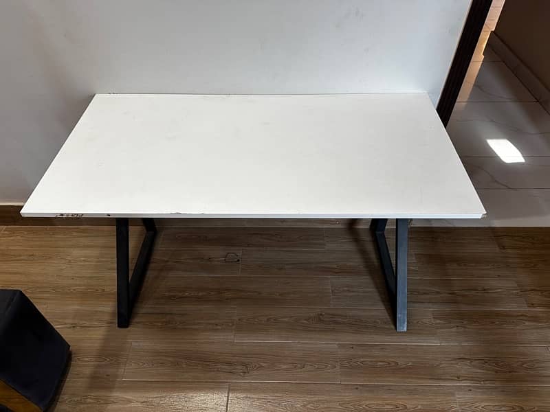 study table for sale 0