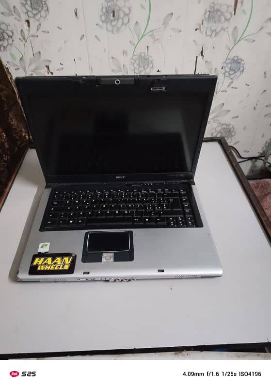 Acer Laptop 0