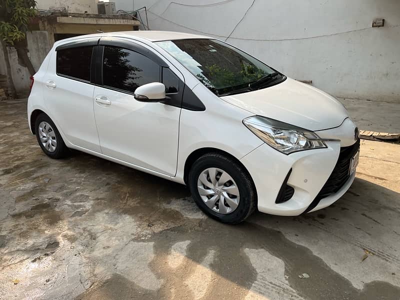 Toyota Vitz 2018 7