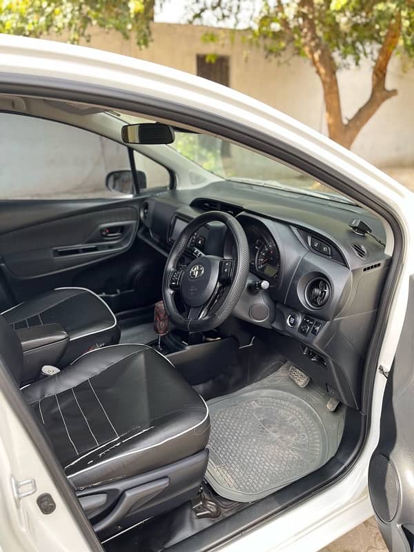 Toyota Vitz 2018 9