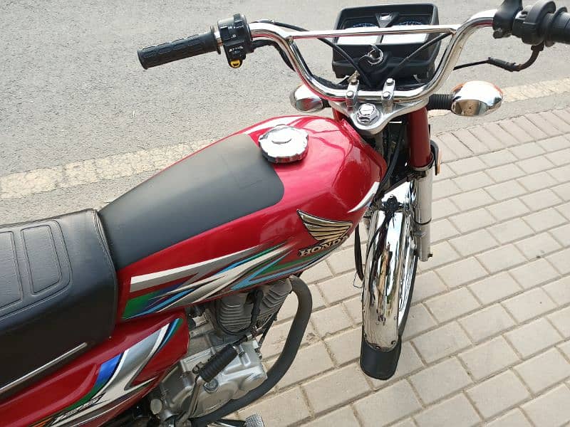 Honda CG 125 (2023) 5