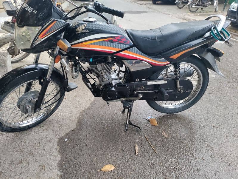 I want to sell my bike at earliest. CG DREAM 125 3