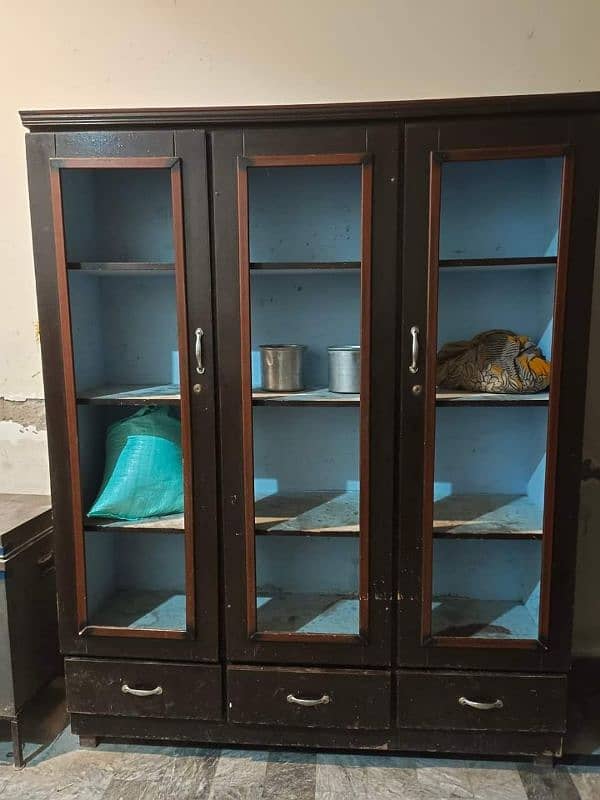 Showcase [Bartan wali Almari] for sale 0