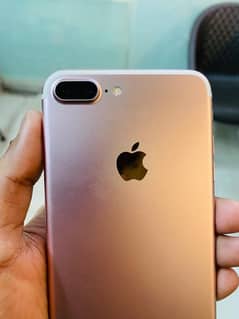 iphone 7 plus 32gb pta approved (03306745574)