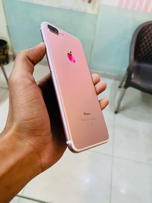 iphone 7 plus 32gb pta approved (03306745574) 4