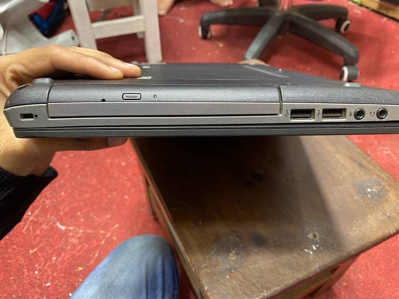 Hp Laptop Probook 03071248370cntct on whtsap 3