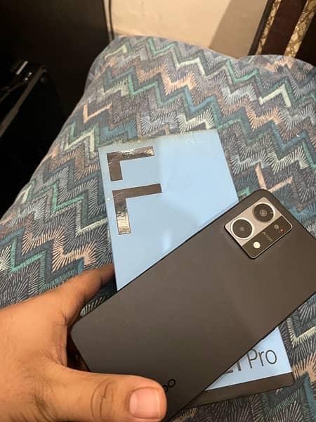 Oppo F21 pro (16 128) urgent sale no foolish offers 2