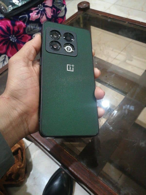 One plus 10 pro non PTA 2