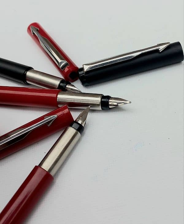 Parker Vector fountain pens made in UK for sale 7