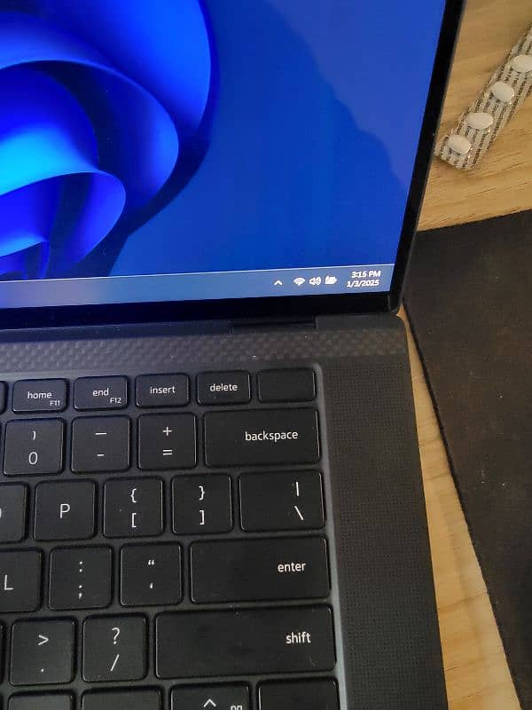 Selling my Dell Precision 5550 1