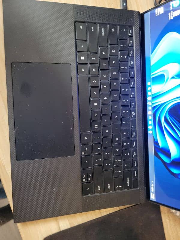 Selling my Dell Precision 5550 4