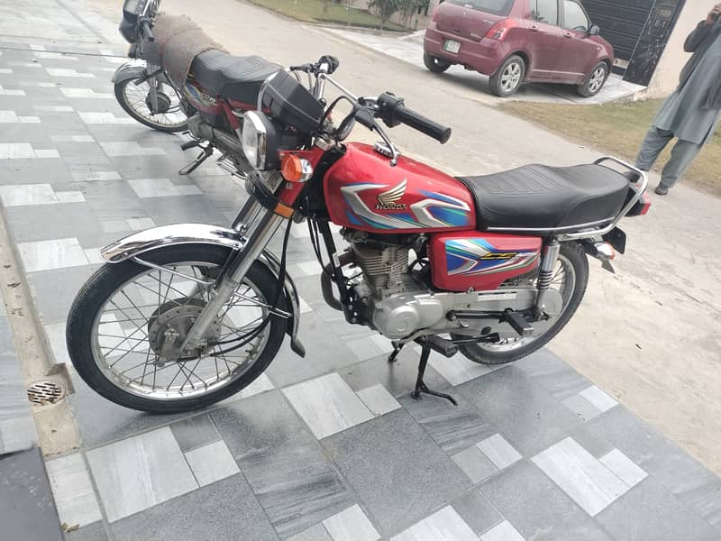 Honda CG 125 2022 4