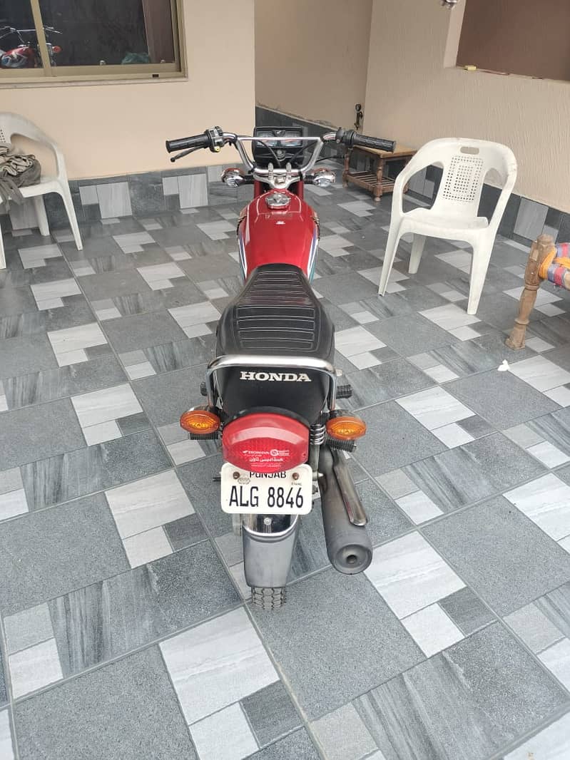 Honda CG 125 2022 5