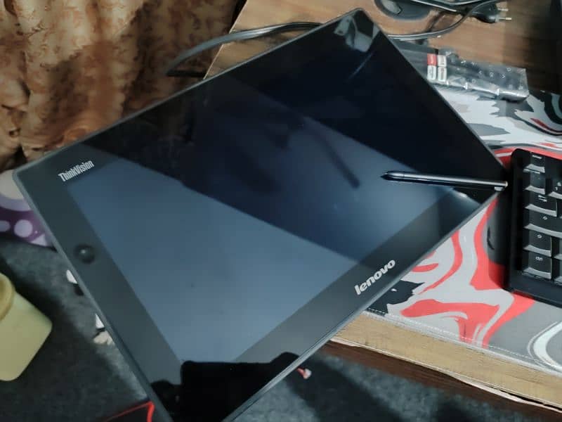 Lenovo Think vision Graphics Tablet 0