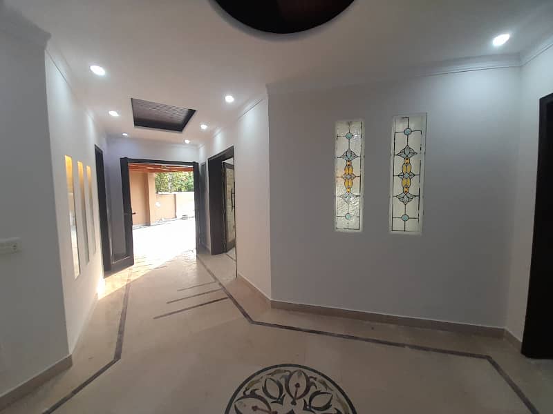 1 KANAL LAVISH LOWER PORTION FOR RENT IN DHA PHASE 1. 19