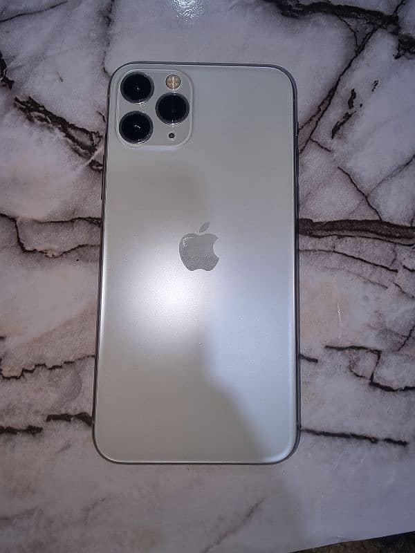 IPHONE 11 PRO 0