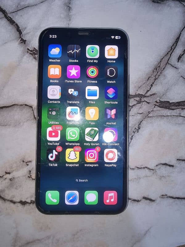 IPHONE 11 PRO 1