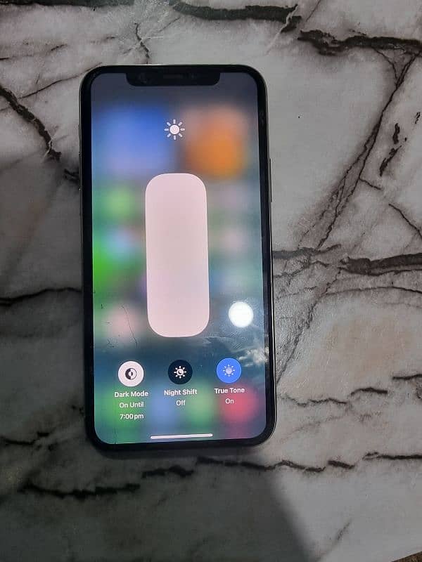 IPHONE 11 PRO 5