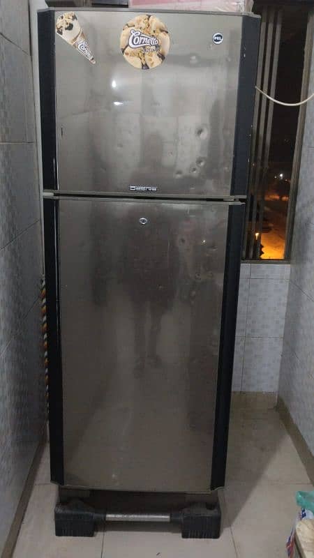 Pel desire refrigerator 0