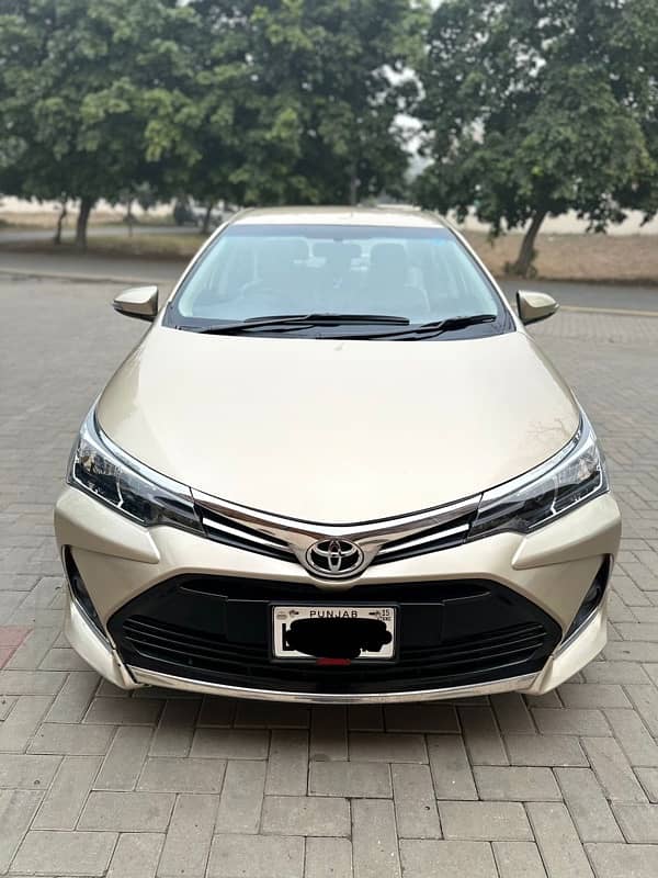 Toyota Corolla Altis 2015 1