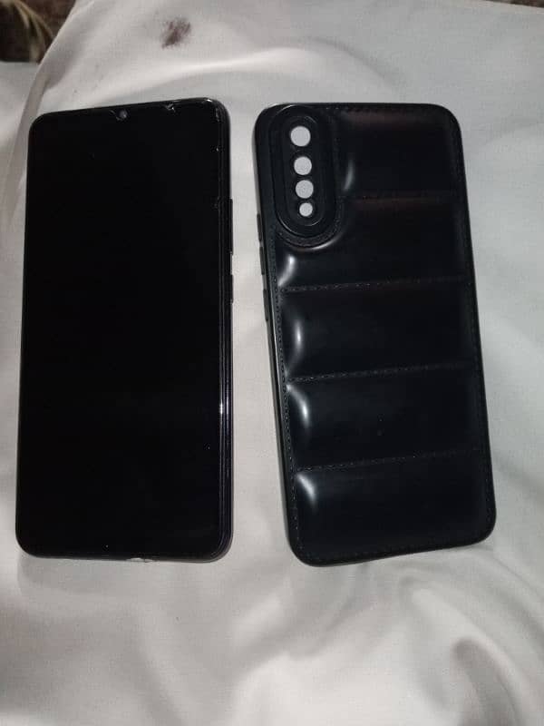 Vivo S1 8 RAM 256 PHONE STORAGE 0