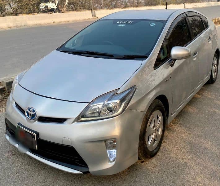 Toyota Prius 2012 3