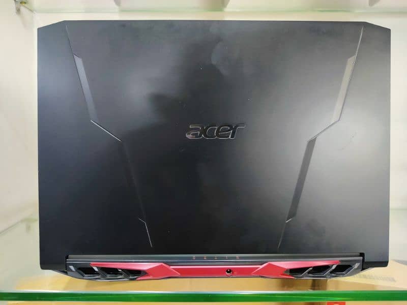 Gaming Laptop Acer Predator & Nitro 1