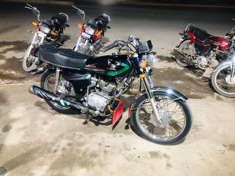 Honda CG125 total ganeun 40000km Chali hai 0