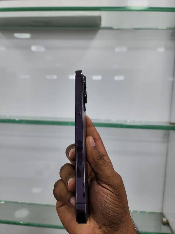 iphone 14 pro max jv deep purple 88 bh 256gb no exchange all ok 1