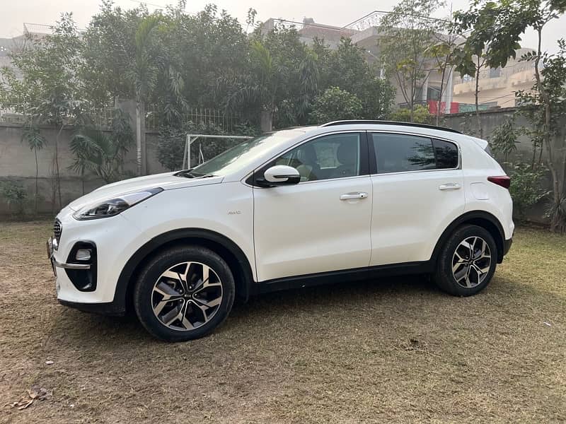 KIA Sportage 2022 1