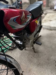 honda 125 total original