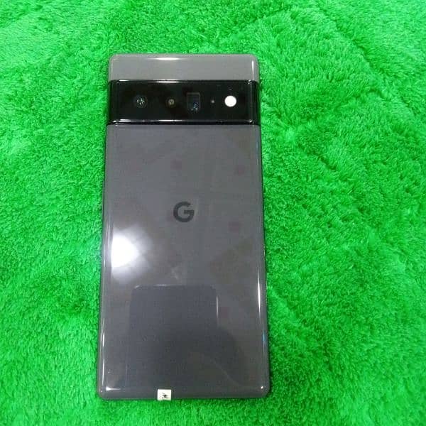 Google Pixel 6Pro Black color 1